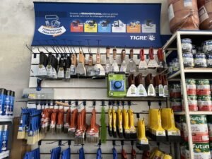 Tintas - Teixeira Socorro da Construção